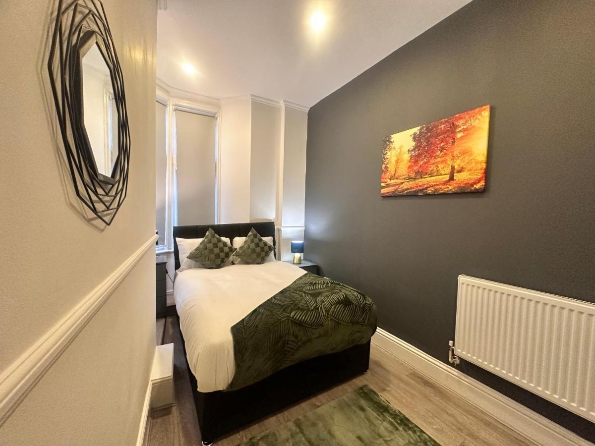 Kensington High Street Apartment Лондон Экстерьер фото